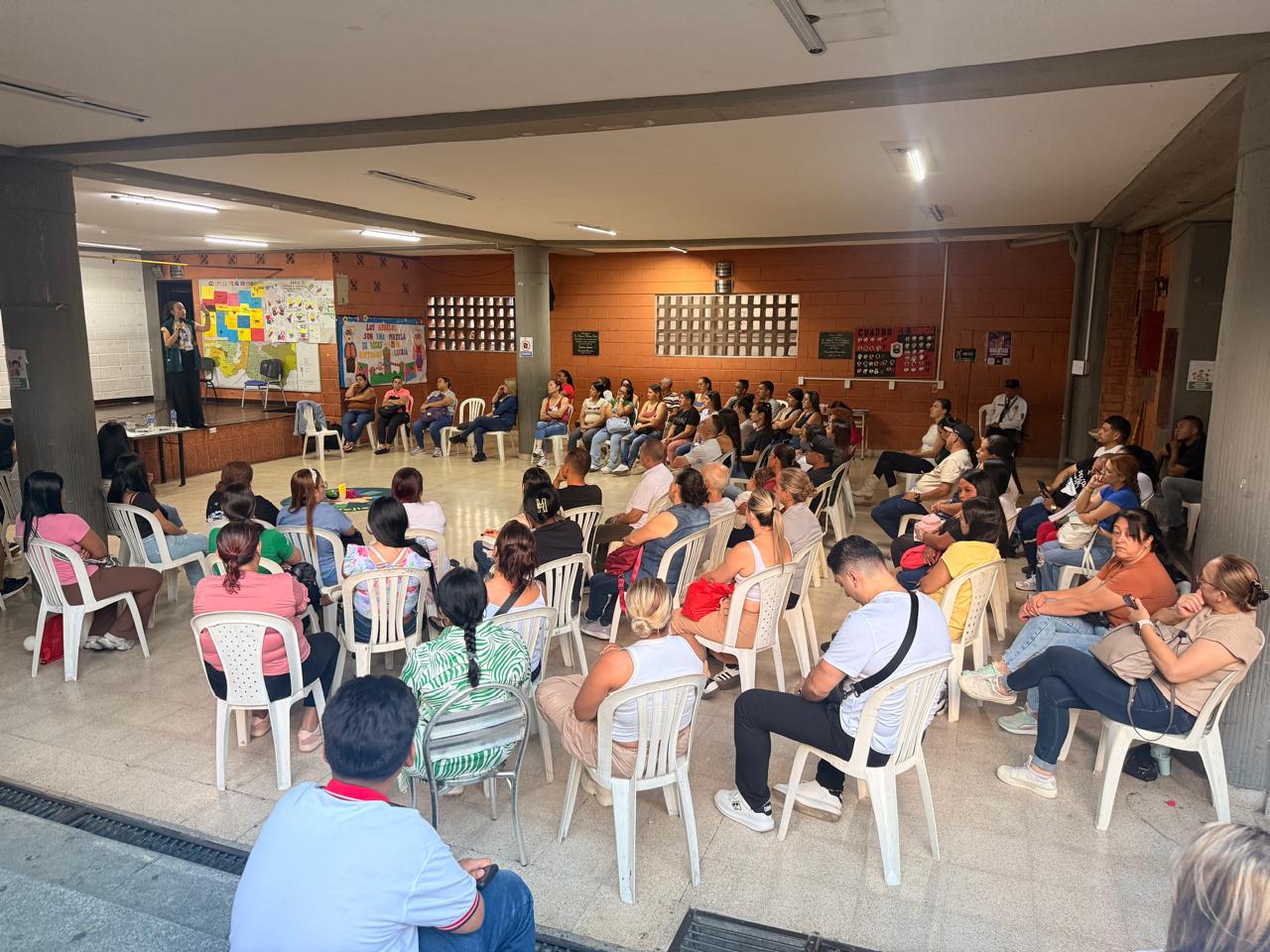 Tejiendo hogares
20 de julio